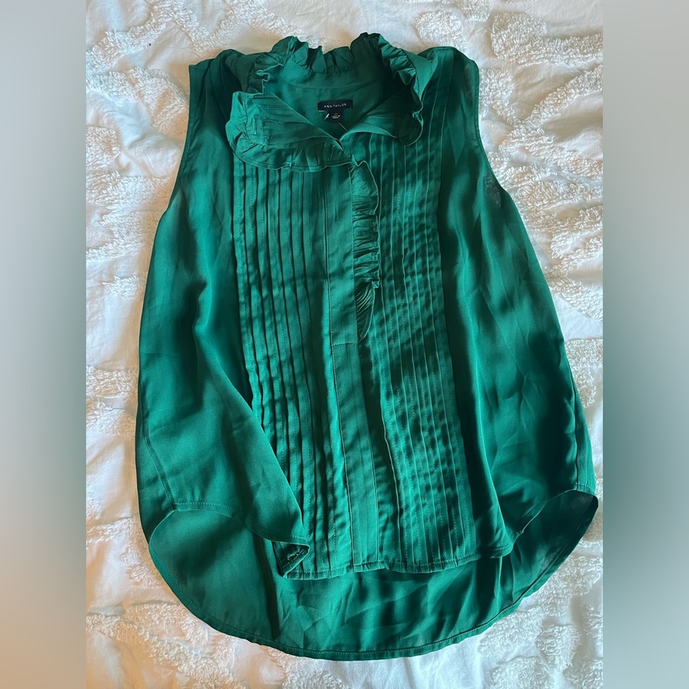 Ann Taylor Sleeveless Blouse